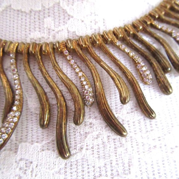 Fringed brass & rhinestone necklace choker - Picture 3 of 9